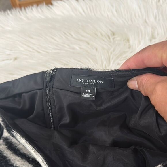 Ann Taylor Black and White Zebra Print Ruffled Trumpet Midi Skirt - Picture 6 of 11